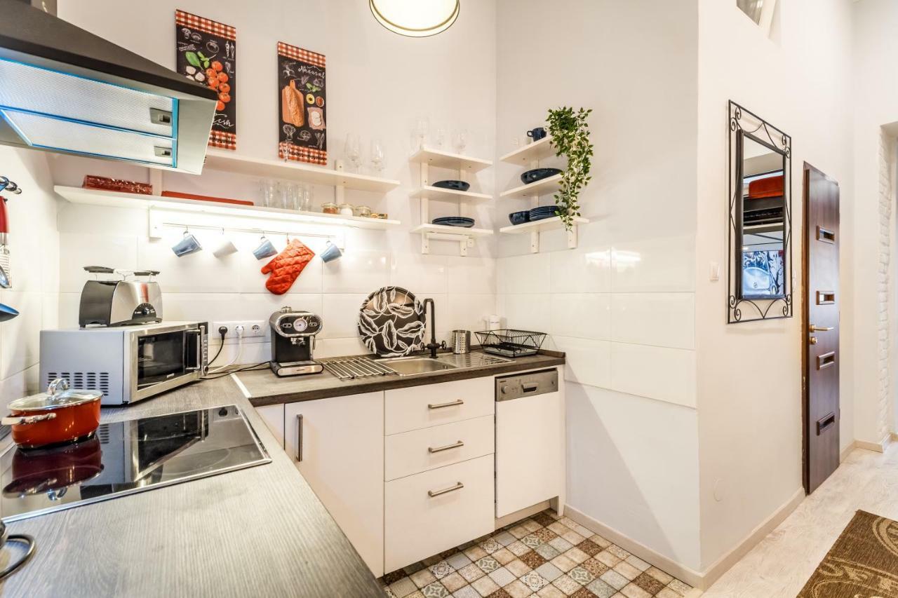 Bpr Stupendous Design Home Budapest Luaran gambar